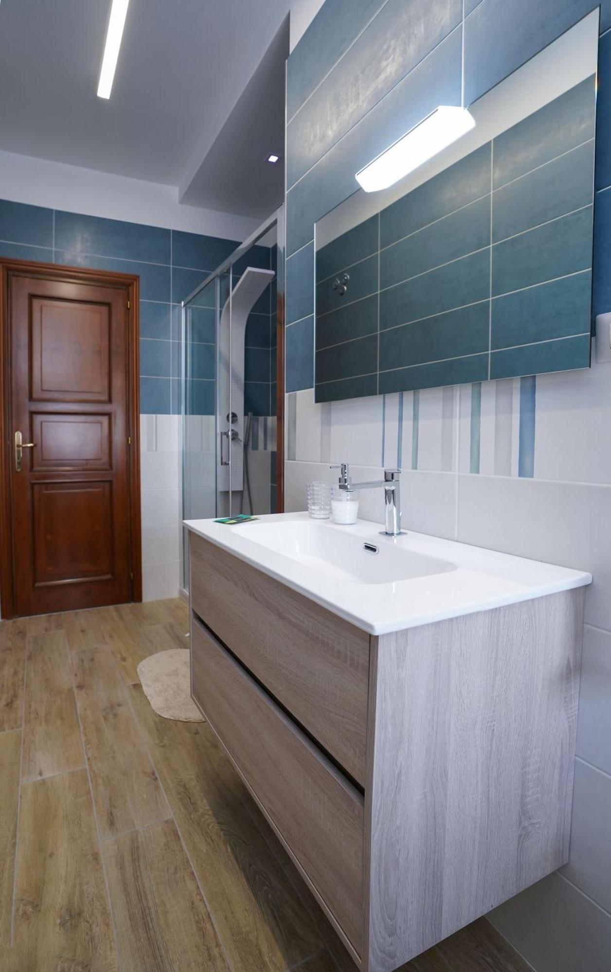 La Casa Di Azzurra Centro Citta Appartamento Fino A 4 Posti Letto E 2 Bagni فوجيا المظهر الخارجي الصورة